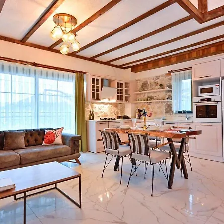 Yesil Uezuemlue 3 Bedroom * Fethiye