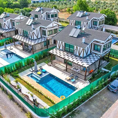 Yesil Uezuemlue 3 Bedroom Вилла Фетхие