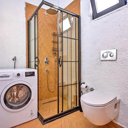 Yesil Uezuemlue 3 Bedroom * フェティエ